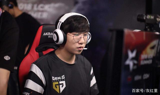 现了全能的 现了全能的